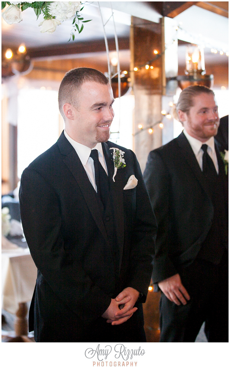 Sound View Inn Wedding - NY Wedding Photographer - Amy Rizzuto Photography-23
