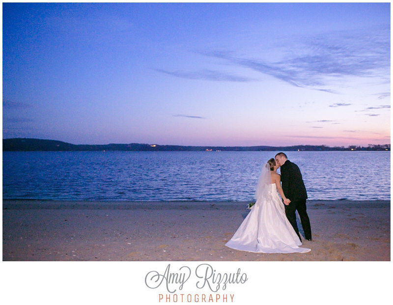 Sound View Inn Wedding - NY Wedding Photographer - Amy Rizzuto Photography-27