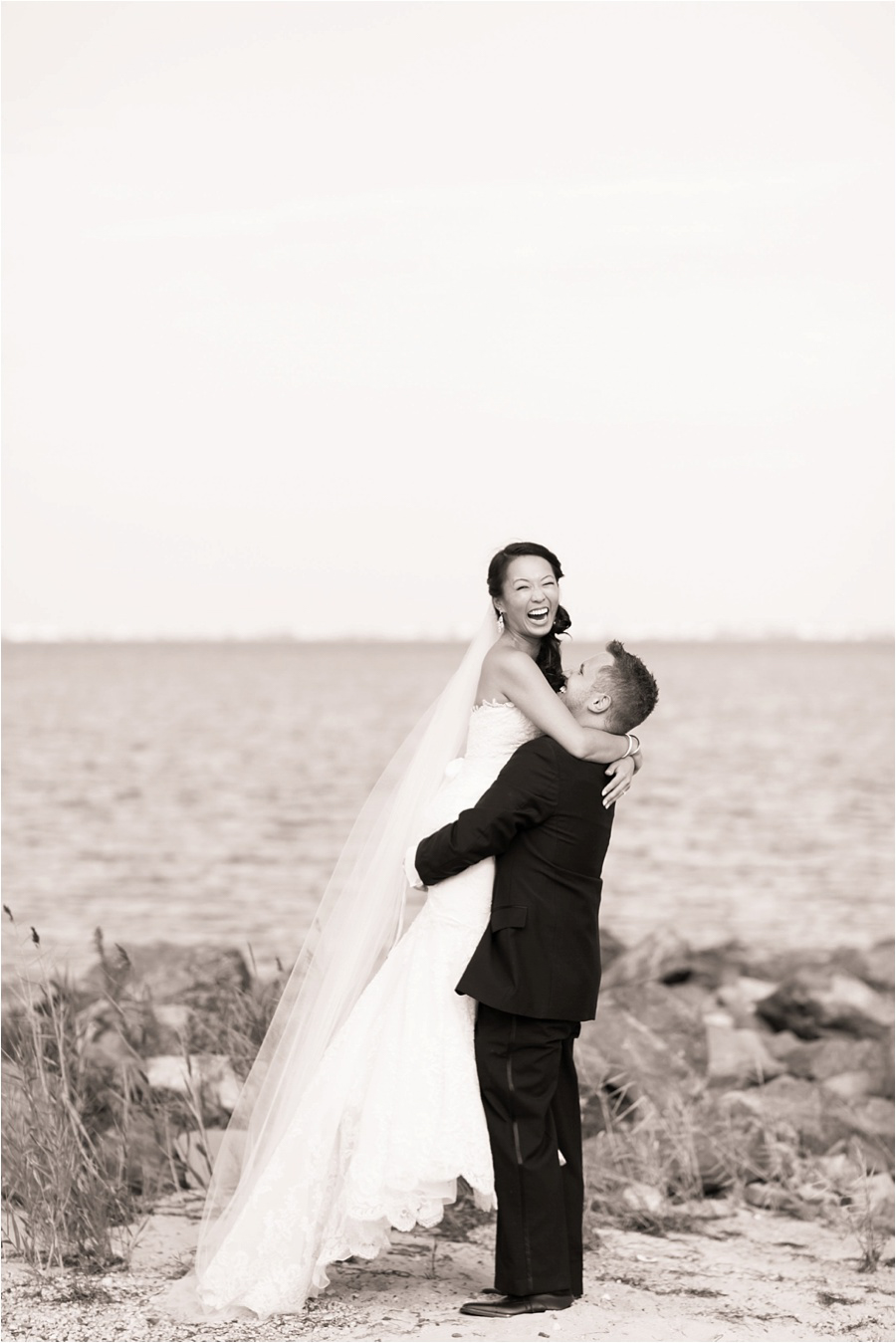 Mallard Island Yacht Club Wedding Photos - Amy Rizzuto Photography-31