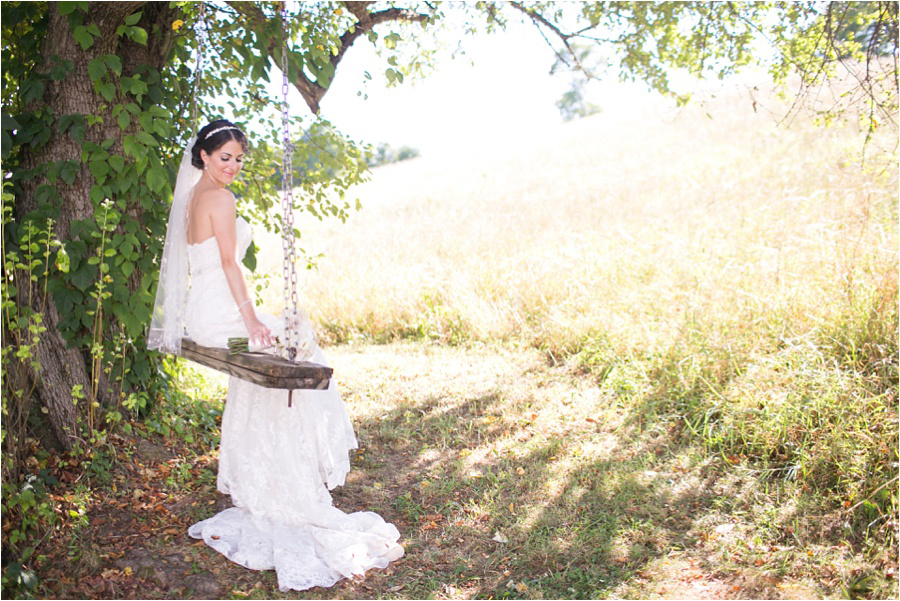 Red Maple Vineyard Wedding Photos - Amy Rizzuto Photography-36