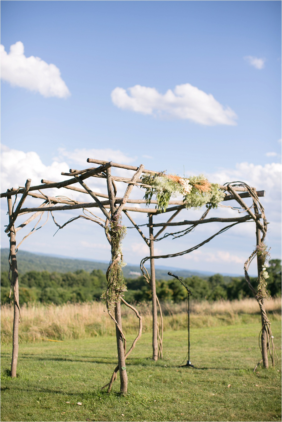 Red Maple Vineyard Wedding Photos - Amy Rizzuto Photography-47