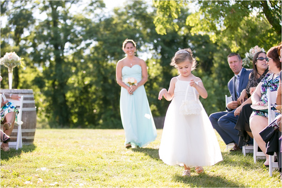 Red Maple Vineyard Wedding Photos - Amy Rizzuto Photography-49