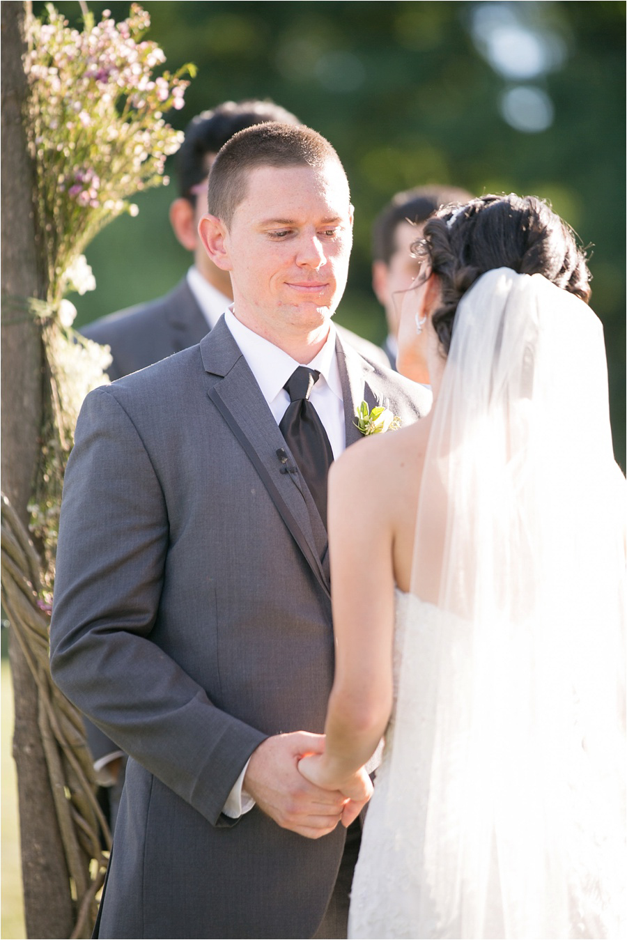 Red Maple Vineyard Wedding Photos - Amy Rizzuto Photography-55