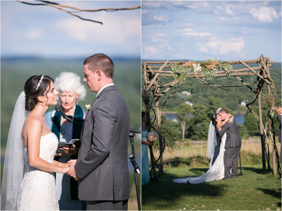 Red Maple Vineyard Wedding Photos - Amy Rizzuto Photography-59
