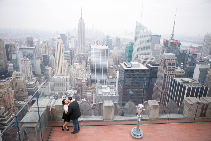 Top of the Rock Engagement Photos - Amy Rizzuto Photography-1