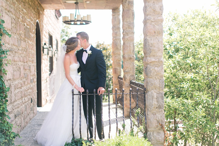 Chateau Selah Wedding Photos - Amy Rizzuto Photography-33