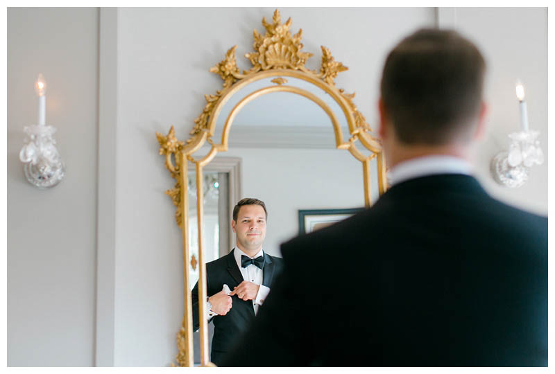 groom getting ready at Park Chateau wedding captured by Amy Rizzuto Photography