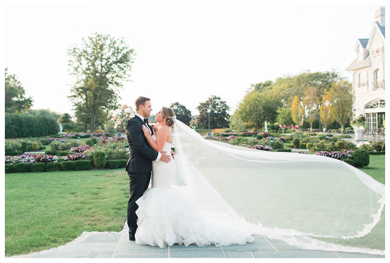 estate wedding photo at Park Chateau captured by best estate wedding photographer Amy Rizzuto Photography