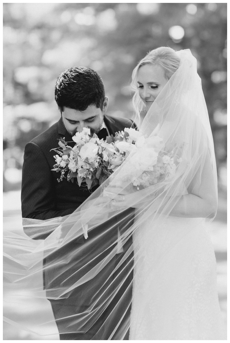 black and white Ashford Estate wedding photo