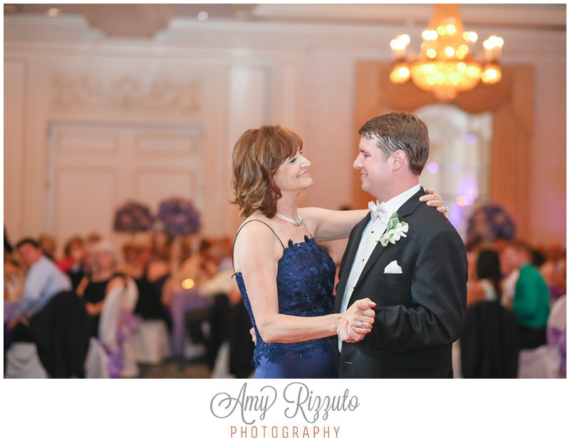 Woodcliff Lake Hilton Wedding Photos - Amy Rizzuto Photography